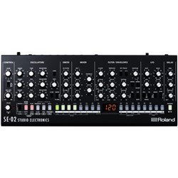 Roland SE02 Analogue Synth Module Designed By Studio Electronics
