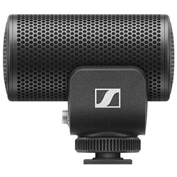 Sennheiser MKE200 Directional On-Camera Mic w/ Built-In Wind Protection & Shock Absorption