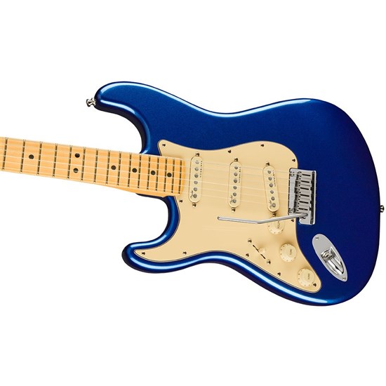 Fender American Ultra Strat Left-Hand Maple F/board (Cobra Blue) inc Hard Case