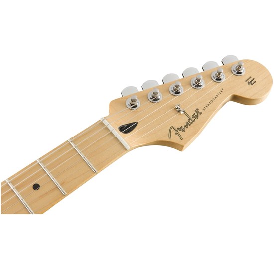 Fender Player Stratocaster Maple Fingerboard (3-Color Sunburst)