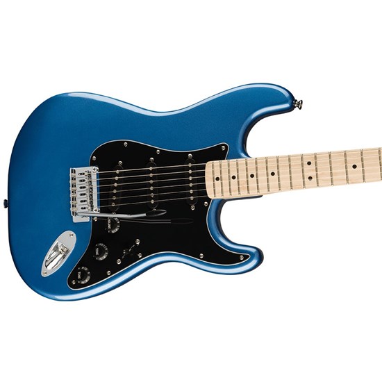 Squier Affinity Stratocaster Maple Fingerboard Black Pickguard (Lake Placid Blue)