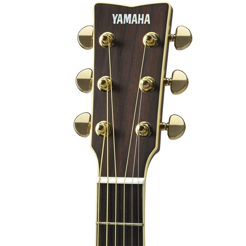 Yamaha LJ6 ARE - Medium Jumbo Acoustic Guitar w/ Pickup (Natural) inc Hard Bag